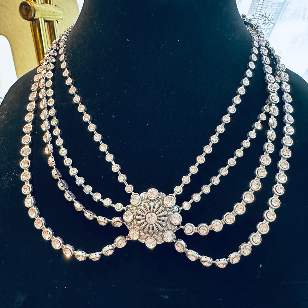 Elegant Silver Crystal Necklace